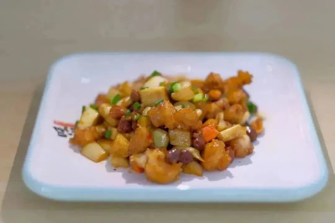 1679468303671085.jpg 640.jpg