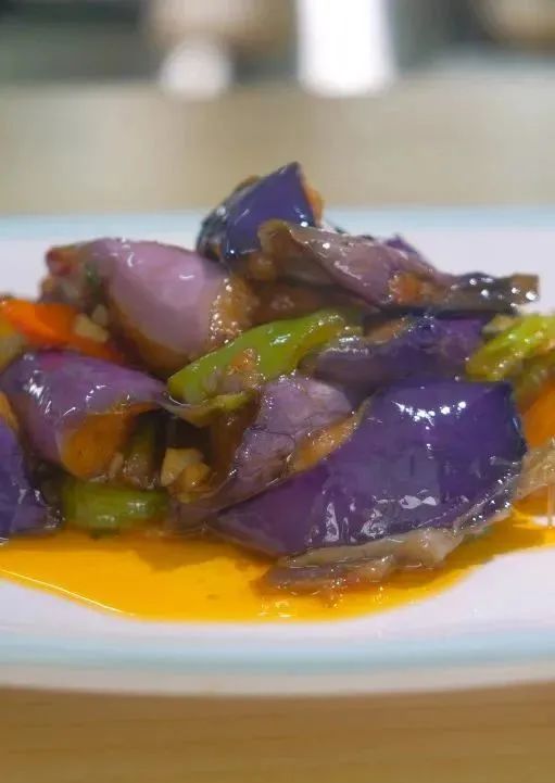 1679468454976065.jpg 640.jpg