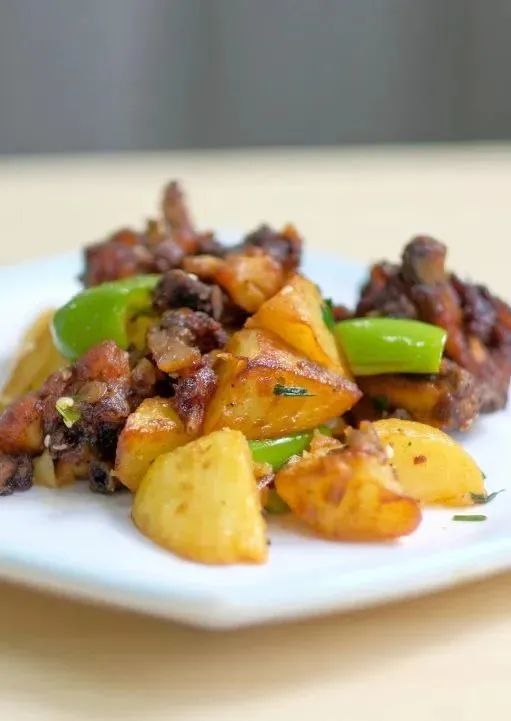 1679468468803396.jpg 640.jpg